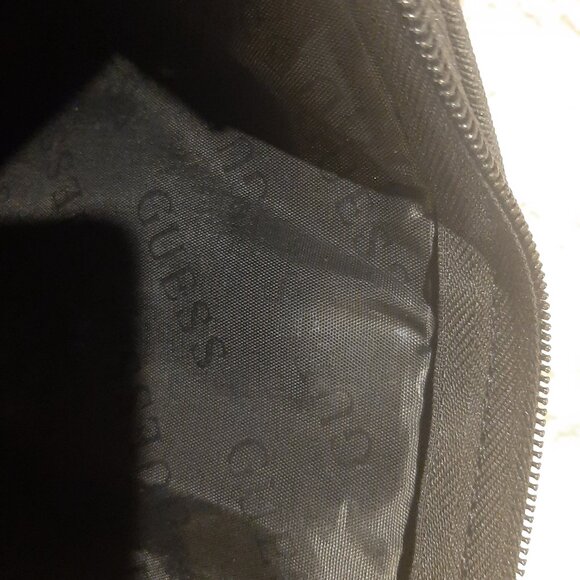 Guess traval bag - Picture 4 of 4